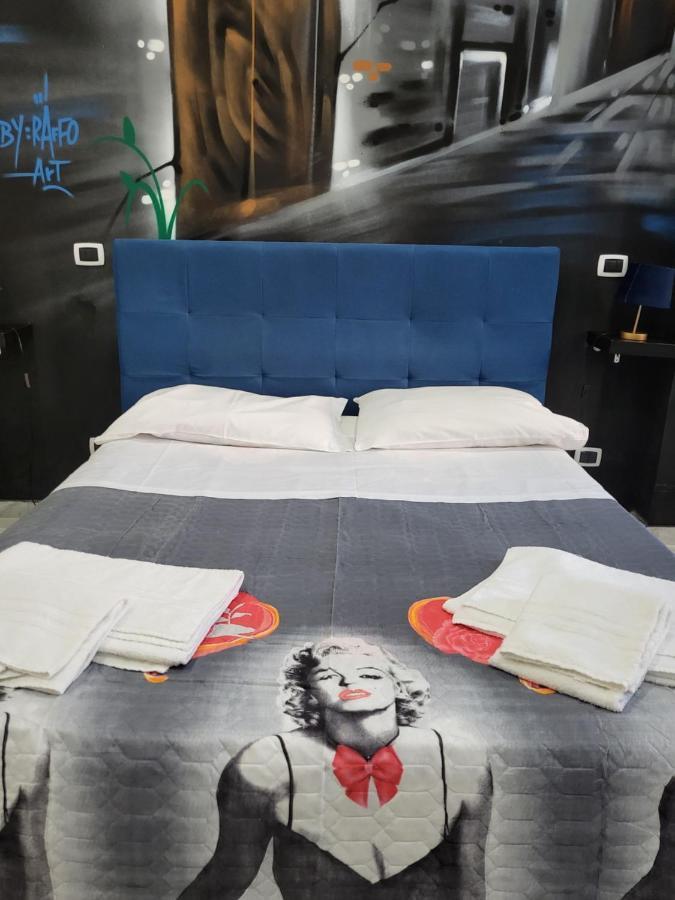 Civico 109 Bed & Breakfast เนเปิลส์ ภายนอก รูปภาพ
